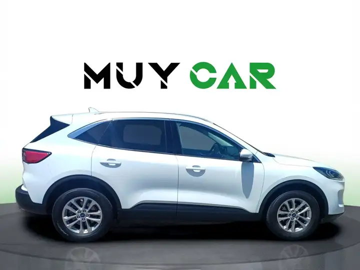 Ford Kuga Titanium 1.5 EcoBlue 2022, foto 8