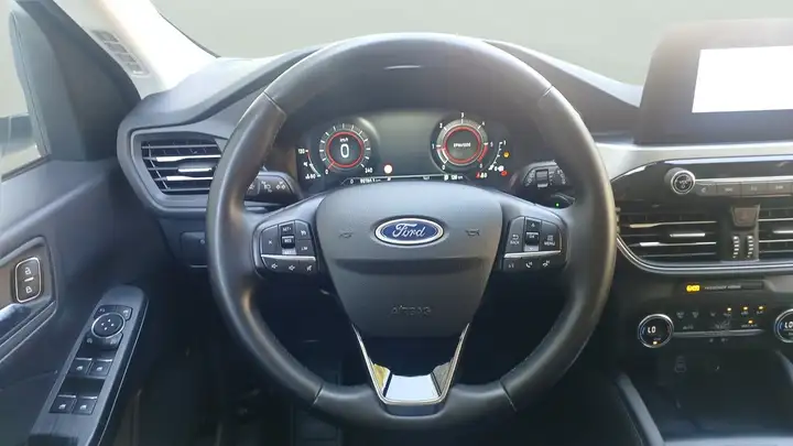 Ford Kuga Titanium 1.5 EcoBlue 2022, foto 9
