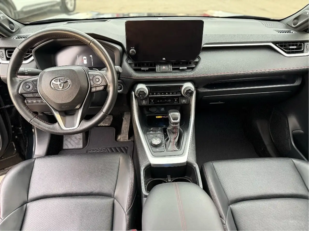 Toyota RAV 4 Prime снимка Toyota RAV 4 Prime