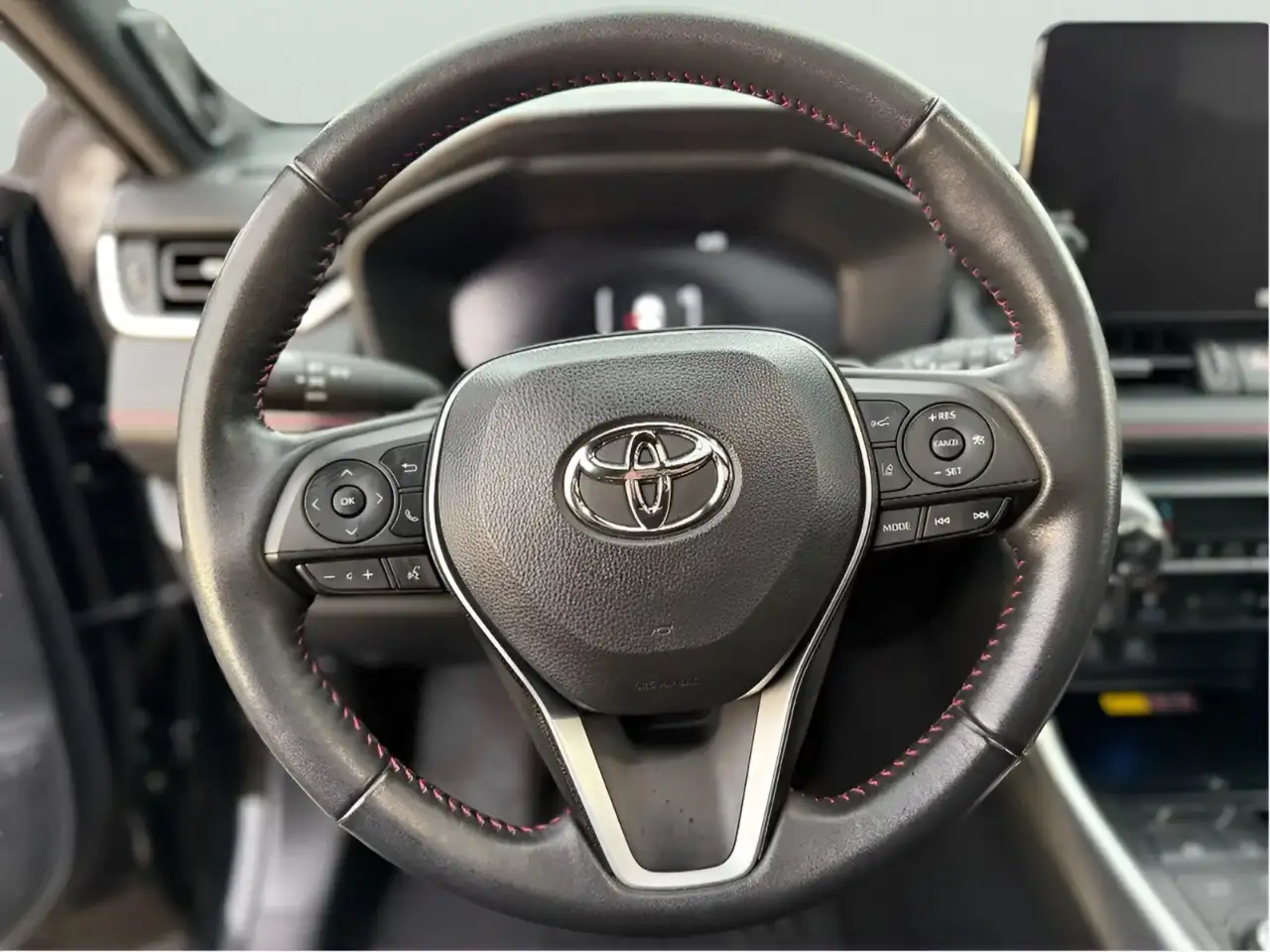 Toyota RAV 4 Prime снимка Toyota RAV 4 Prime