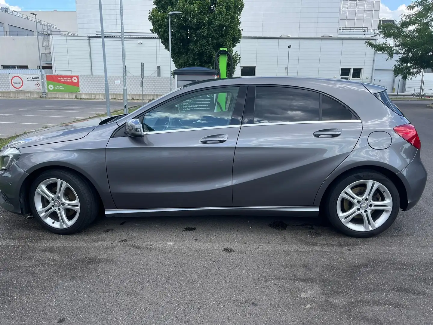 Mercedes-Benz A 200 CDI Grau - 1
