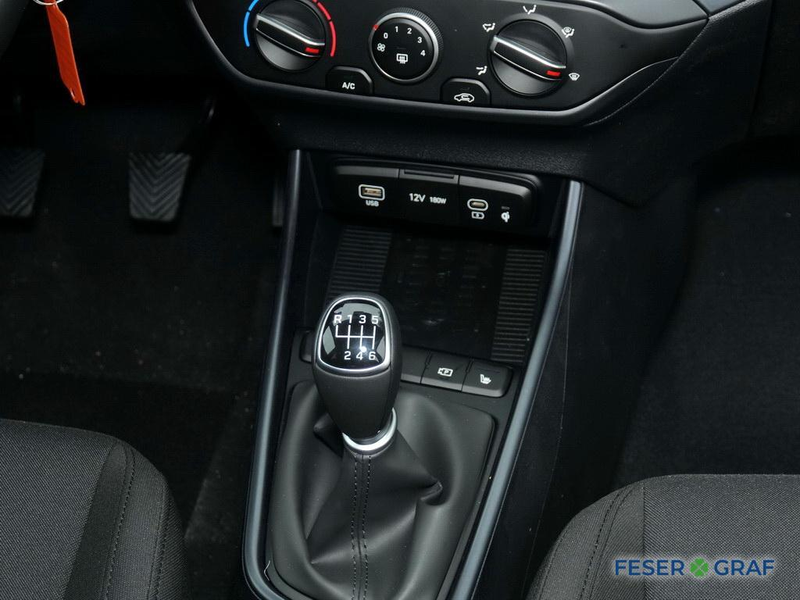 Hyundai i20 BLACKLINE NAVI SHZ LHZ CARPLAY KAMERA LED — photo 8