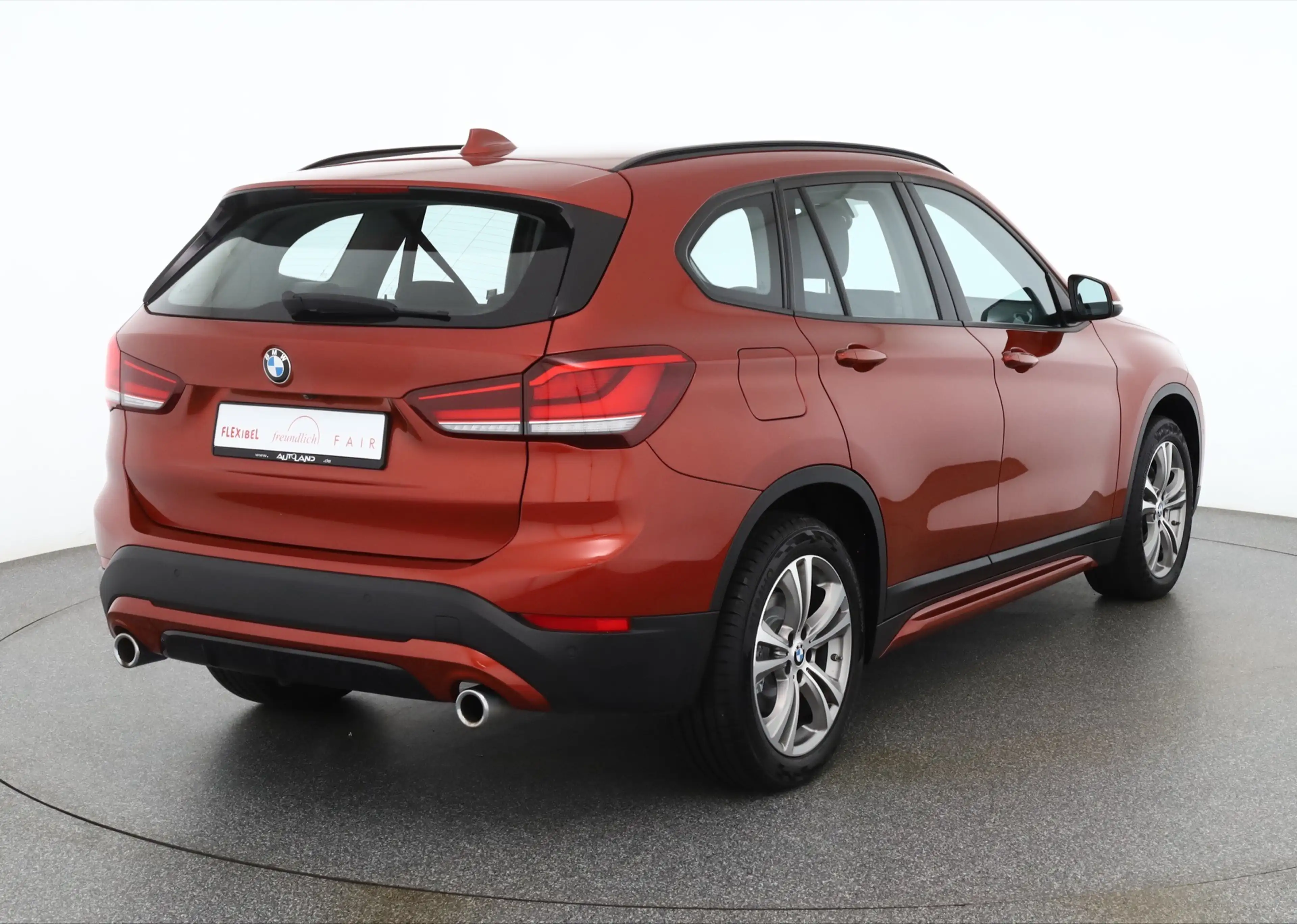BMW X1 xDrive 20 d Sport Line LED Navi Kamera — photo 5