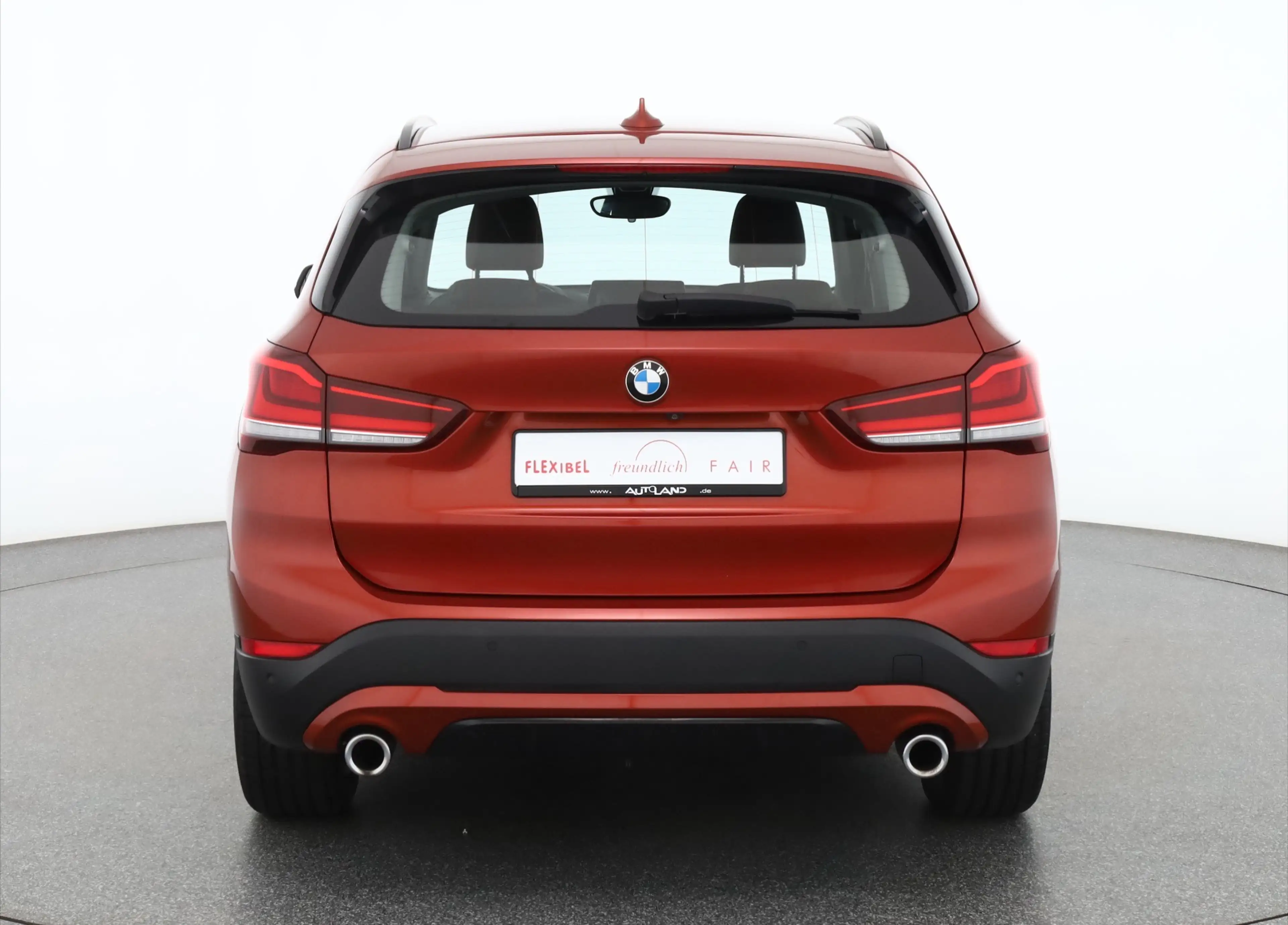 BMW X1 xDrive 20 d Sport Line LED Navi Kamera — photo 4