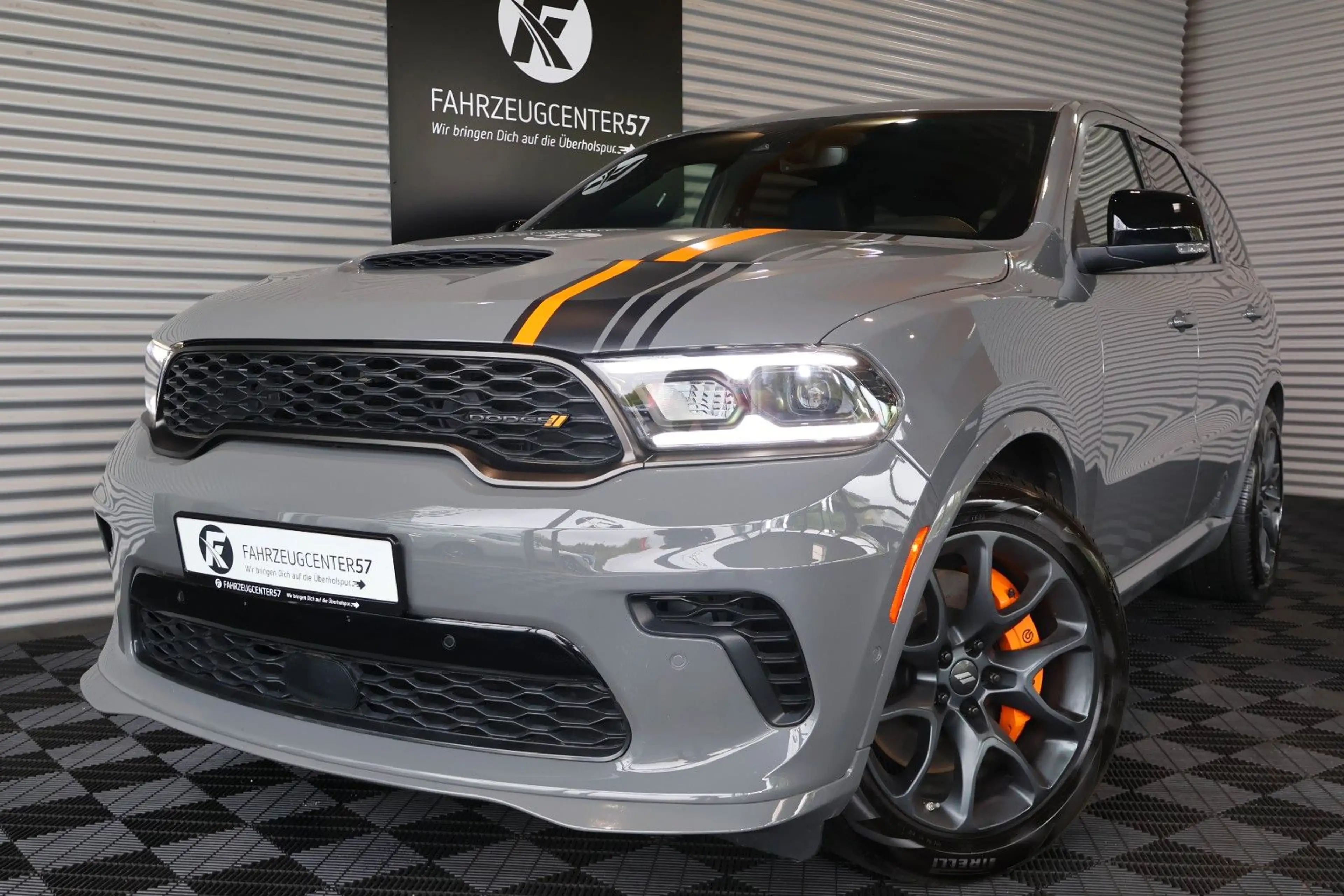 Dodge Durango R/T Hemi Orange 5.7L 4x4/PDC/CARPLAY/6-SITZER