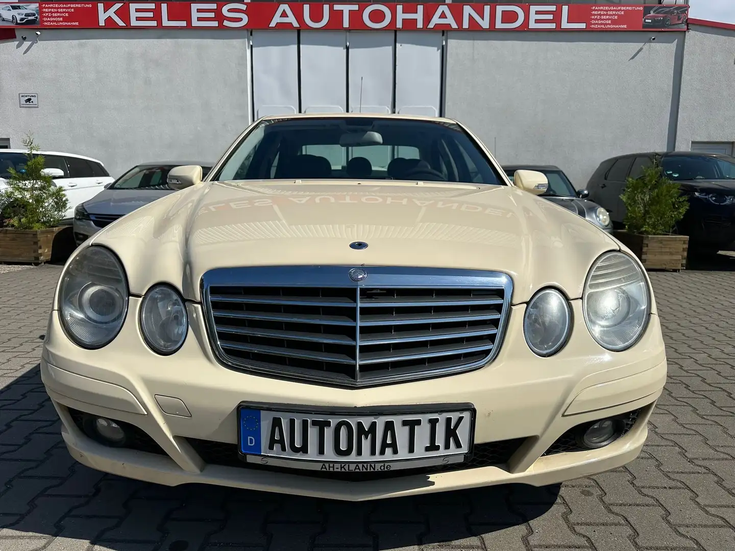 Mercedes-Benz E 200 CDI Automatik Gelb - 1