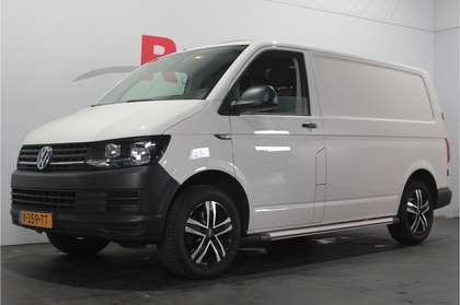 Volkswagen T6 Transporter 2.0 TDI L1H1 - 3 pers. - Airco / Bluetooth / Cruis