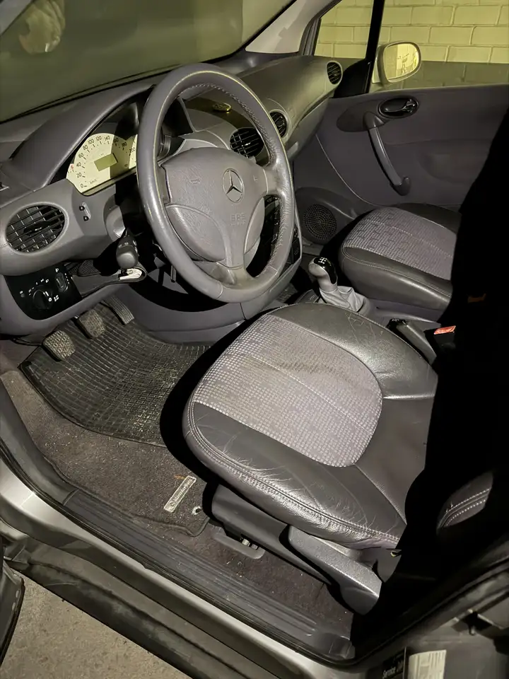 Mercedes-Benz A 190 Elegance, foto 3