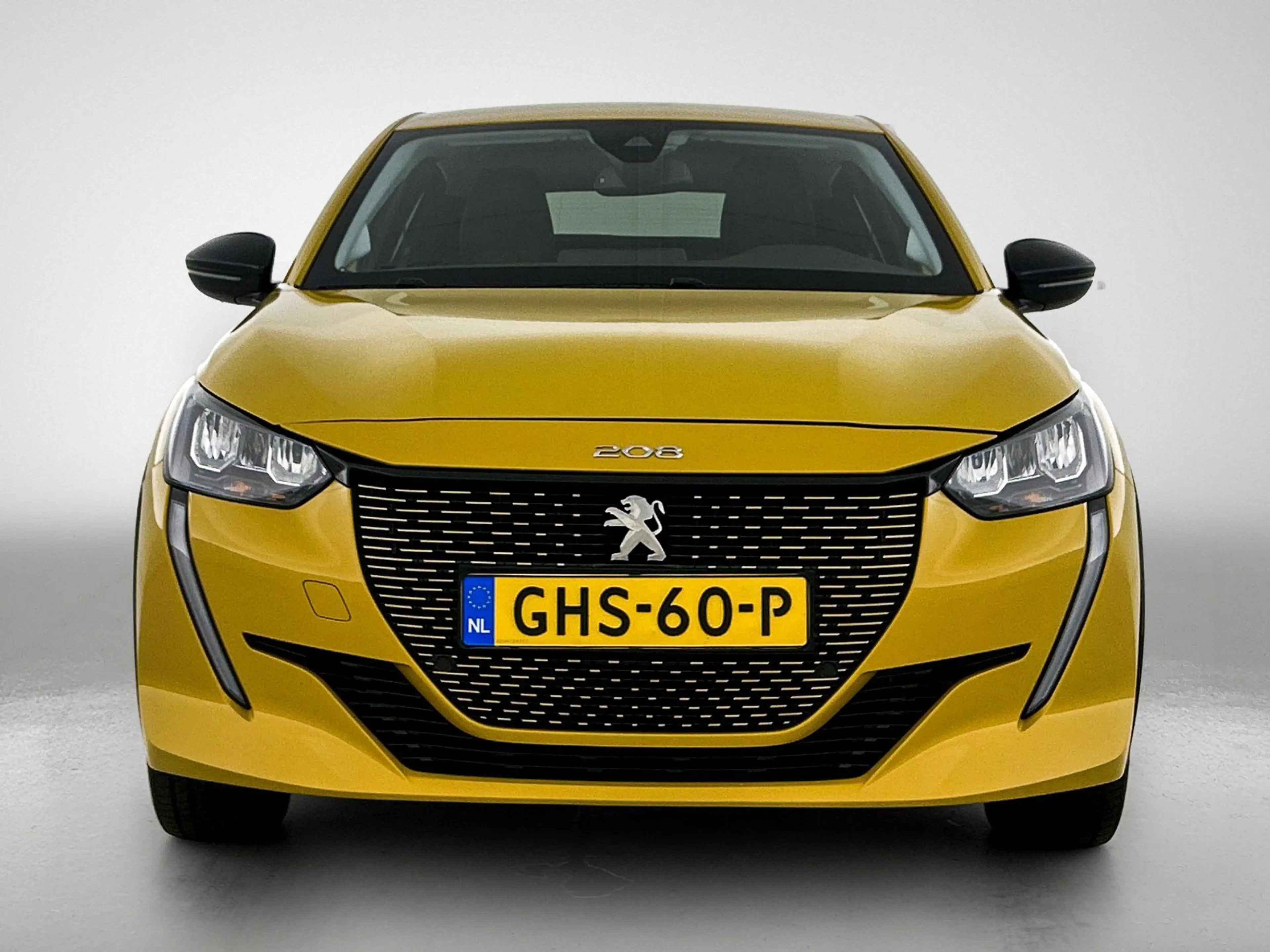 Peugeot e-208 EV Allure 50 kWh 136pk | Lage kilometerstand | Nav — photo 10
