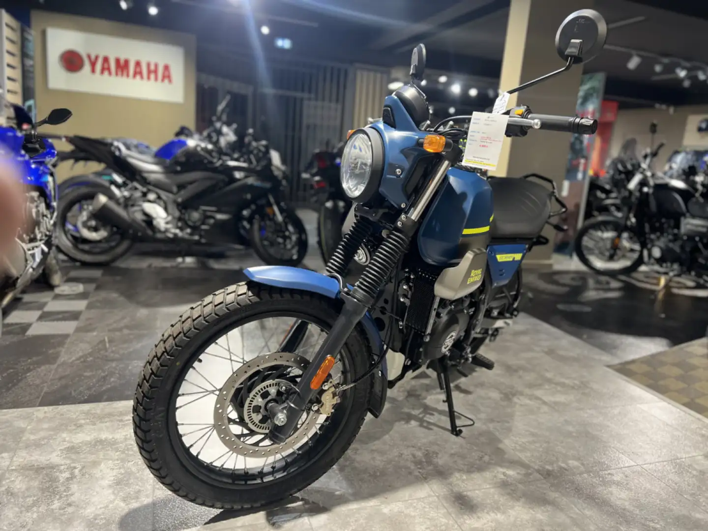 Royal Enfield Himalayan Scram 411 Albastru - 2