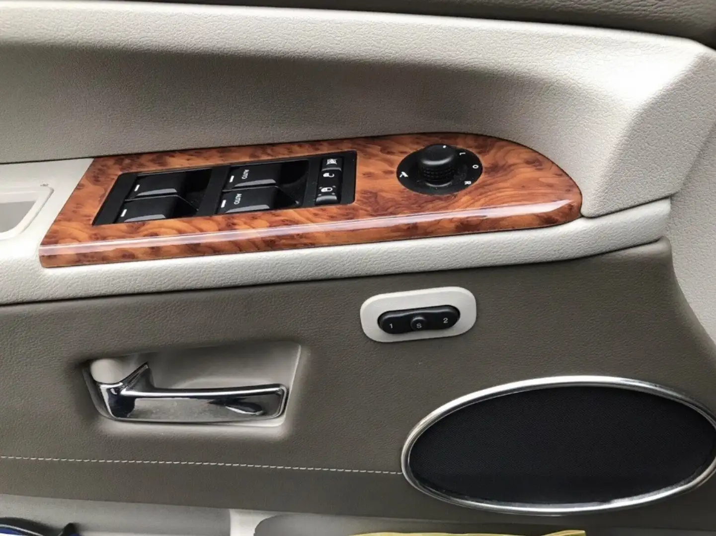 Jeep Grand Cherokee 3.0 CRD Automatik DPF Overland - 2