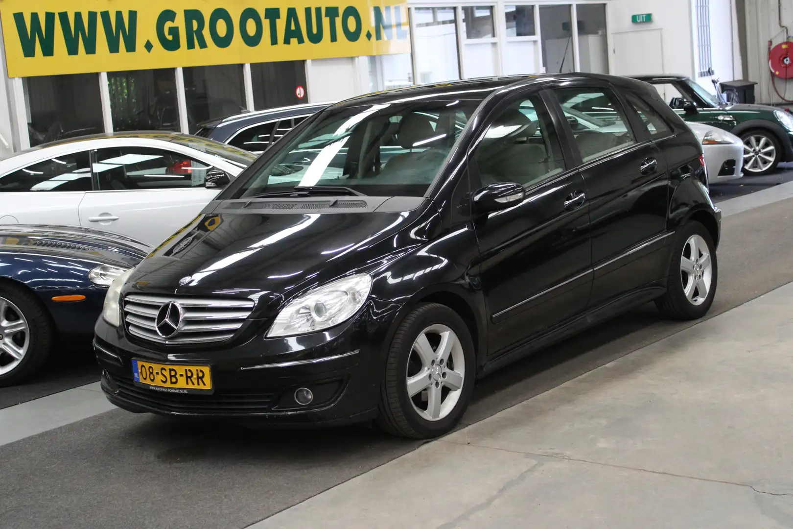 Mercedes-Benz B 170 Automaat Airco, Cruise Control, Trekhaak, Stuurbek Zwart - 1