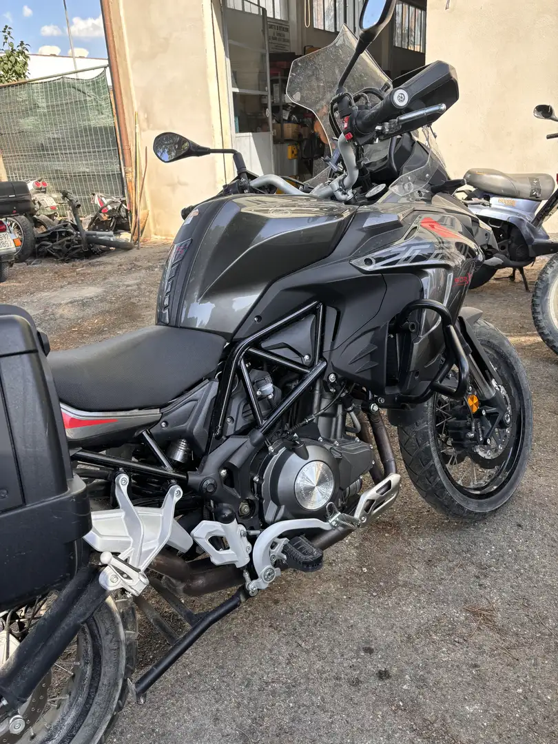 Benelli TRK 502 carplay, bauli laterali e posteriore, portatelefon Fekete - 1