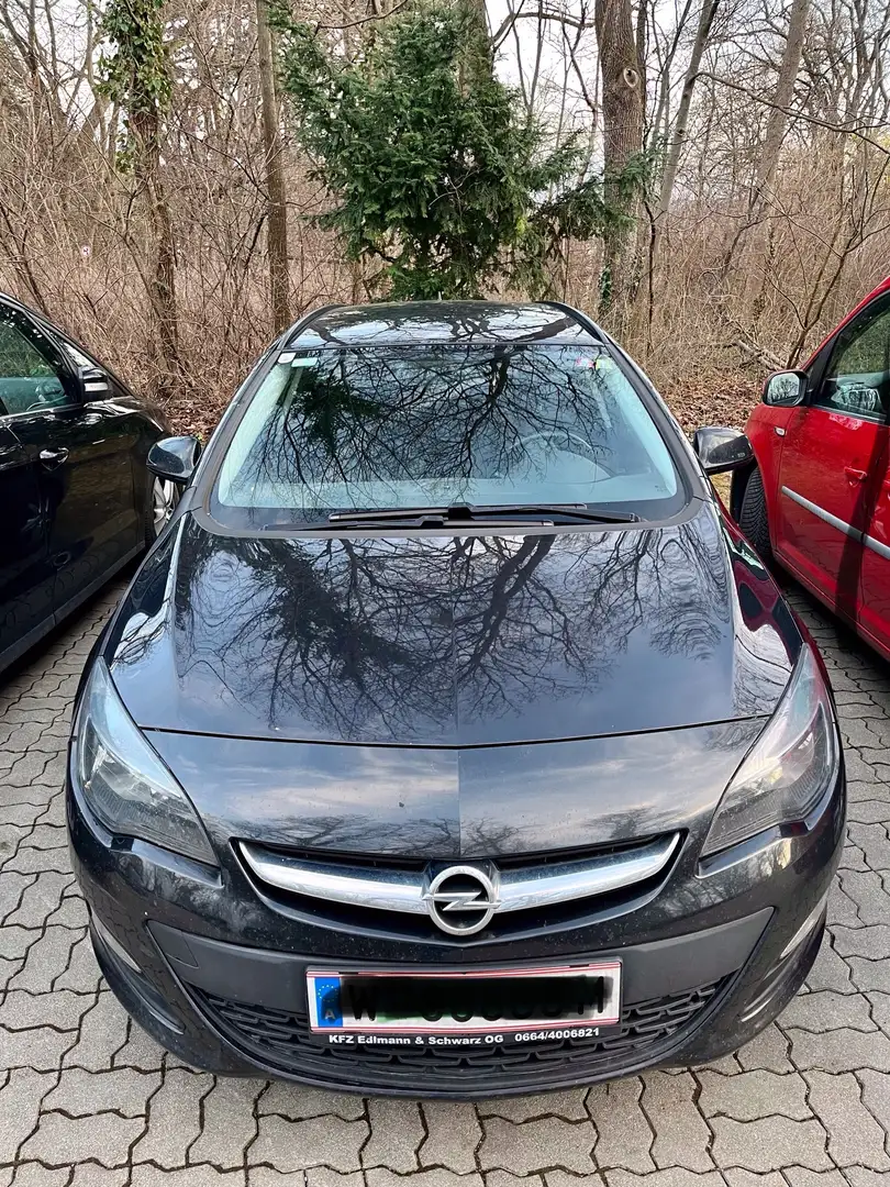 Opel Astra Sports Tourer Schwarz - 1