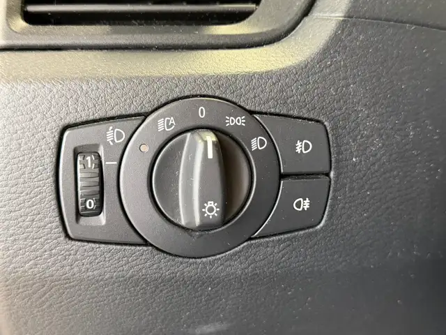 BMW X1 view 16