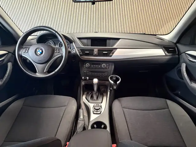 BMW X1 view 11