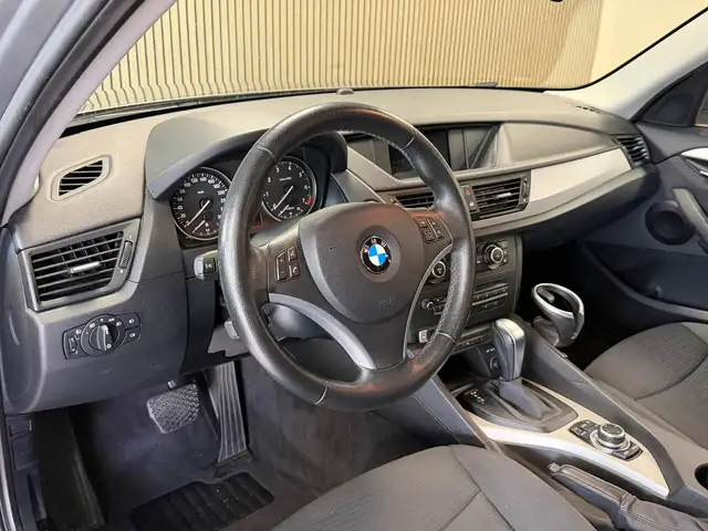 BMW X1 view 12