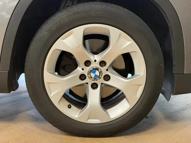 BMW X1 view 7