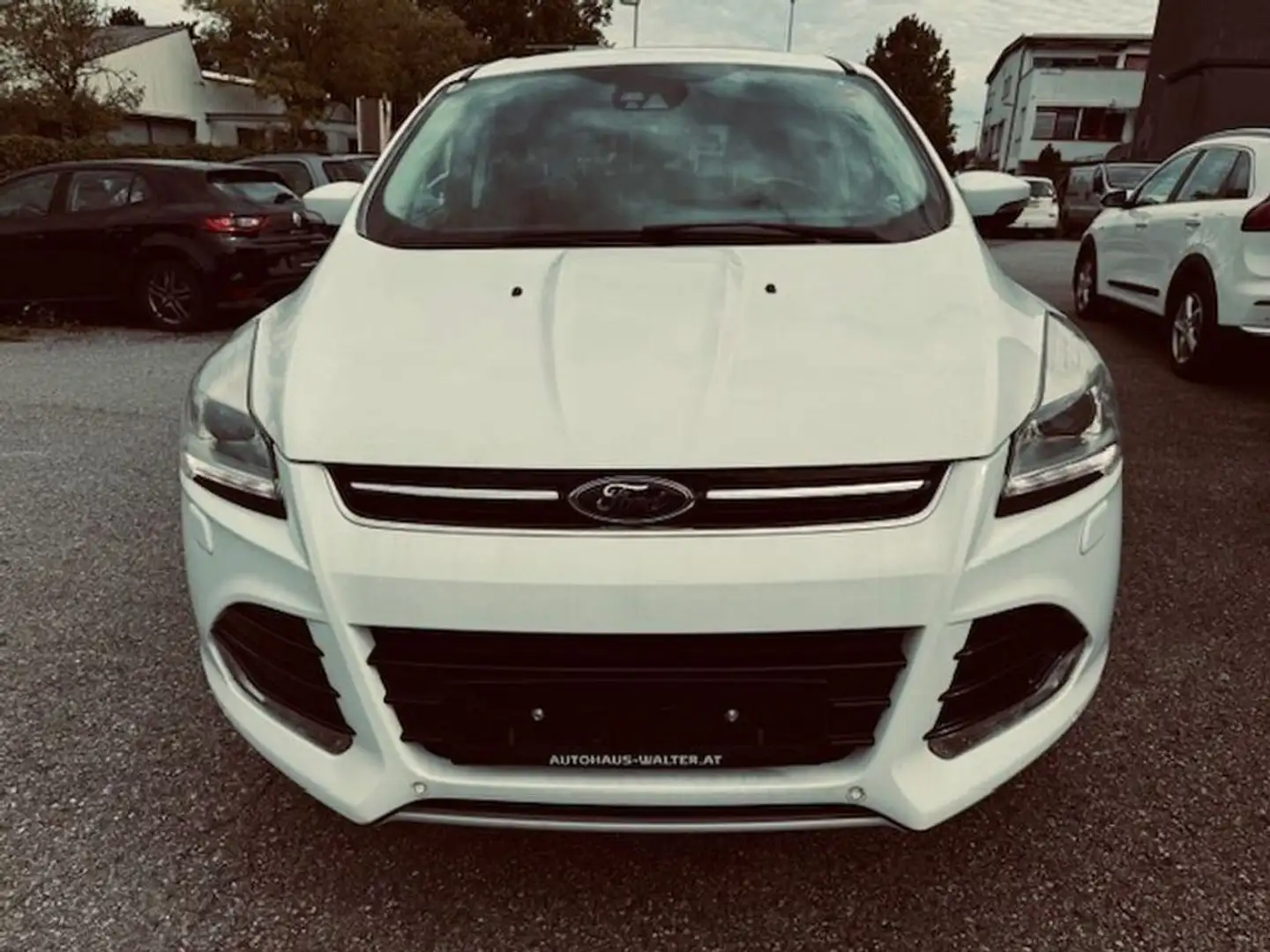 Ford Kuga Titanium Weiß - 2