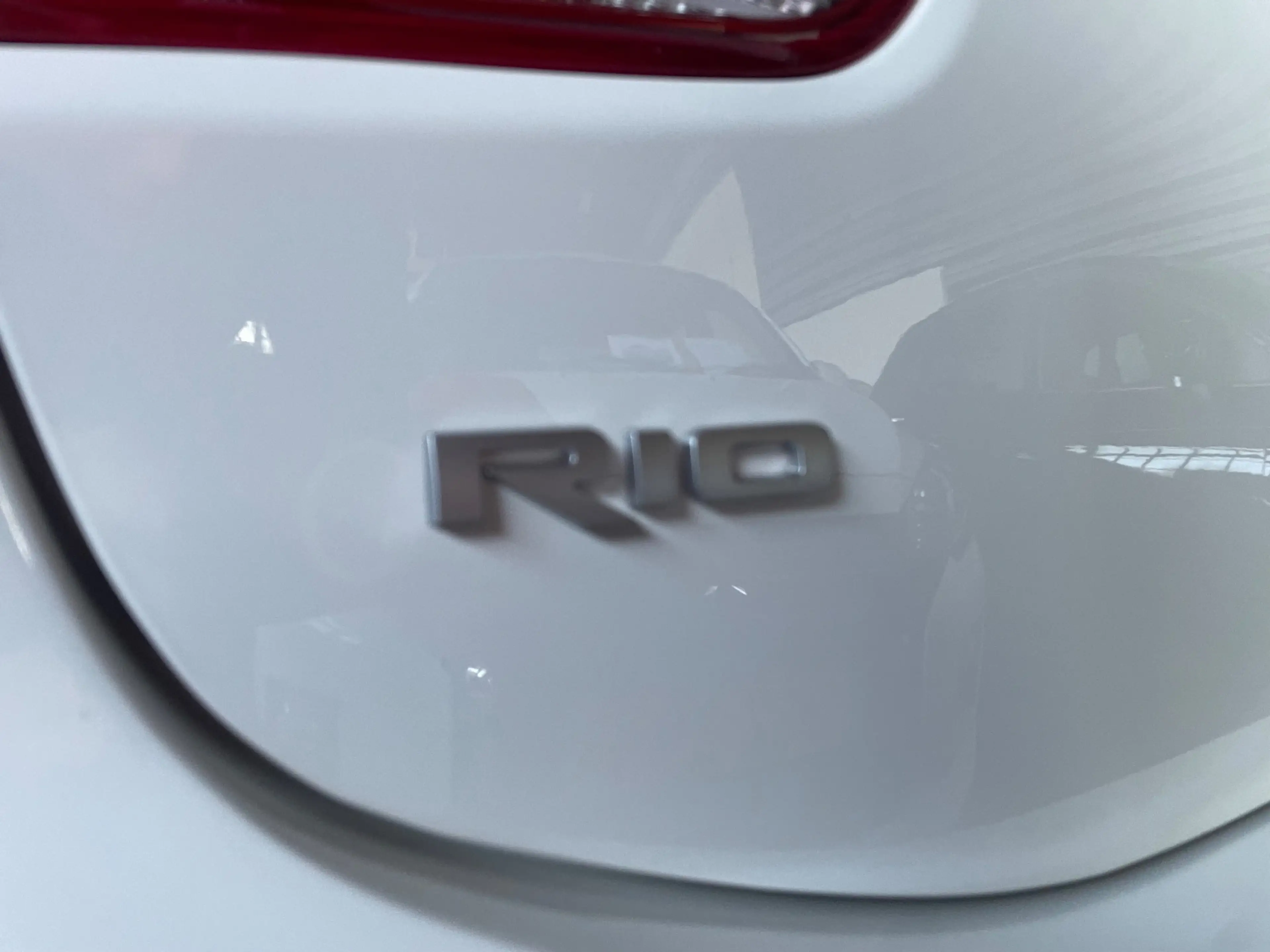 Kia Rio 1.0 T-GDi CAMERA WINTERPACK CARPLAY CLIMA CRUISE — photo 34