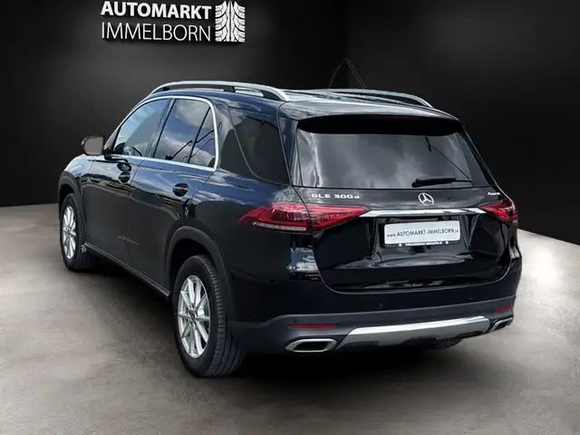 Mercedes-Benz GLE view 10