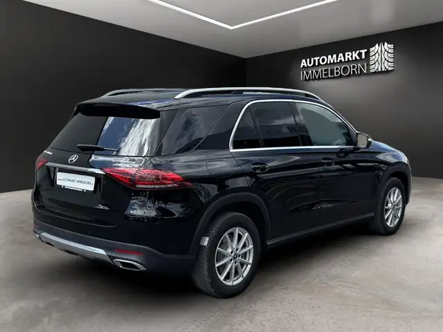 Mercedes-Benz GLE view 6