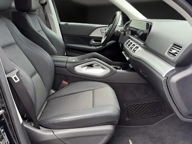 Mercedes-Benz GLE view 14