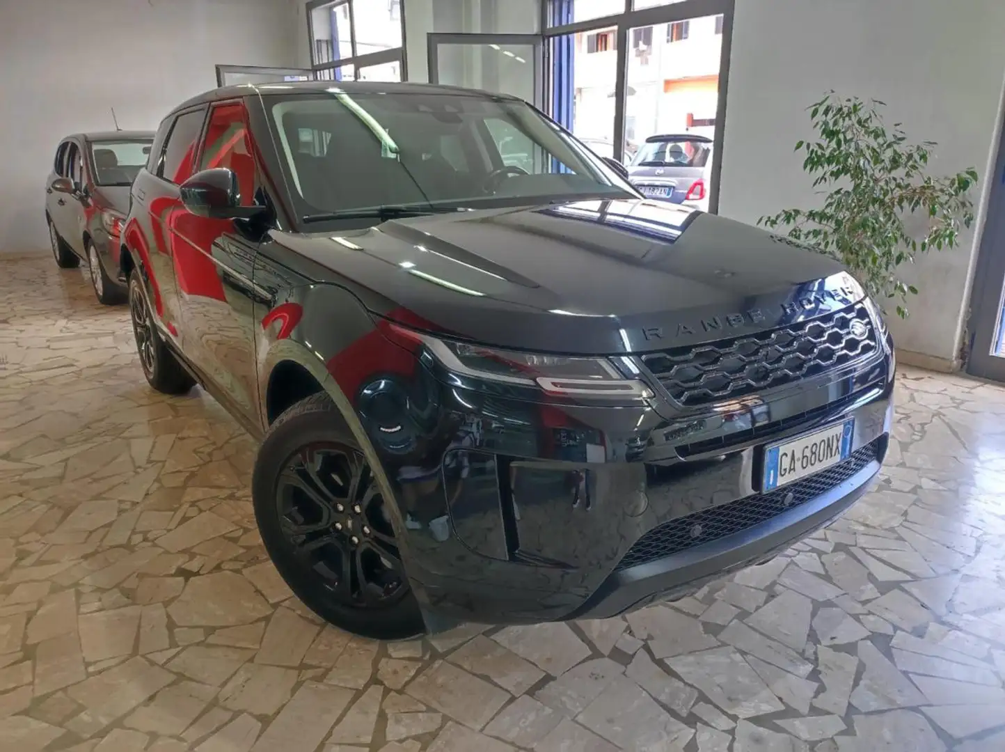 Land Rover Range Rover Evoque 2.0D I4-L.Flw 150 CV AWD Auto Nero - 1