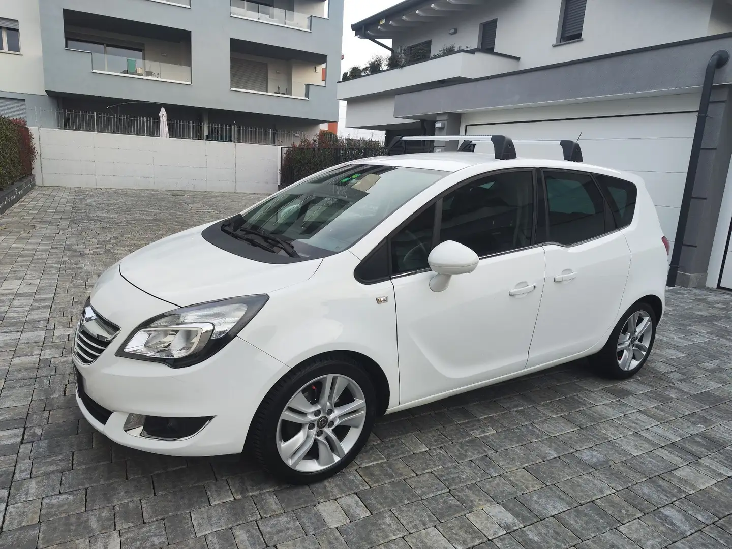 Opel Meriva 1.4 t Innovation (cosmo) Gpl-tech 120cv Bianco - 1