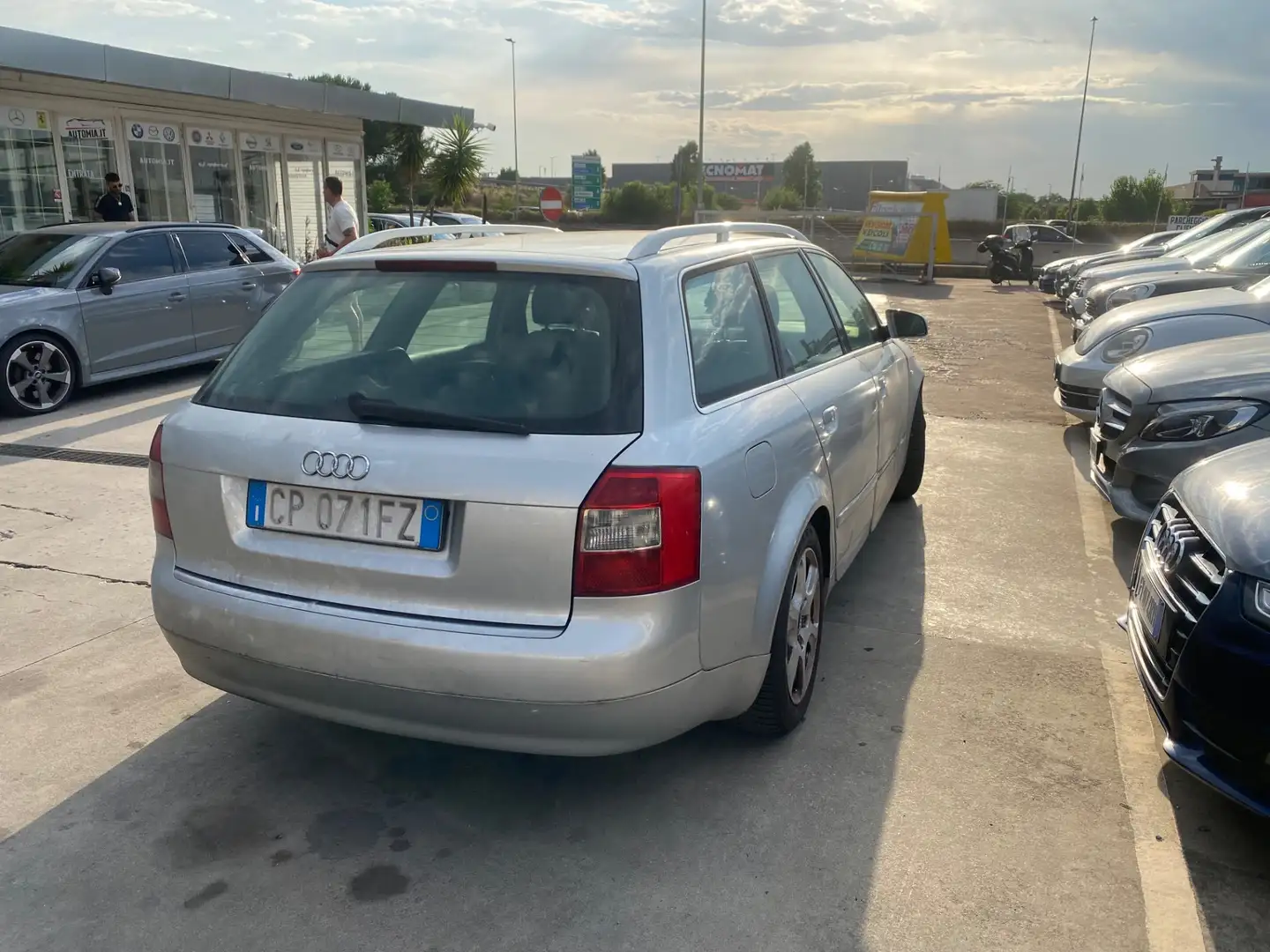 Audi A4 1.9 TDI/130 CV cat Avant Argento - 1