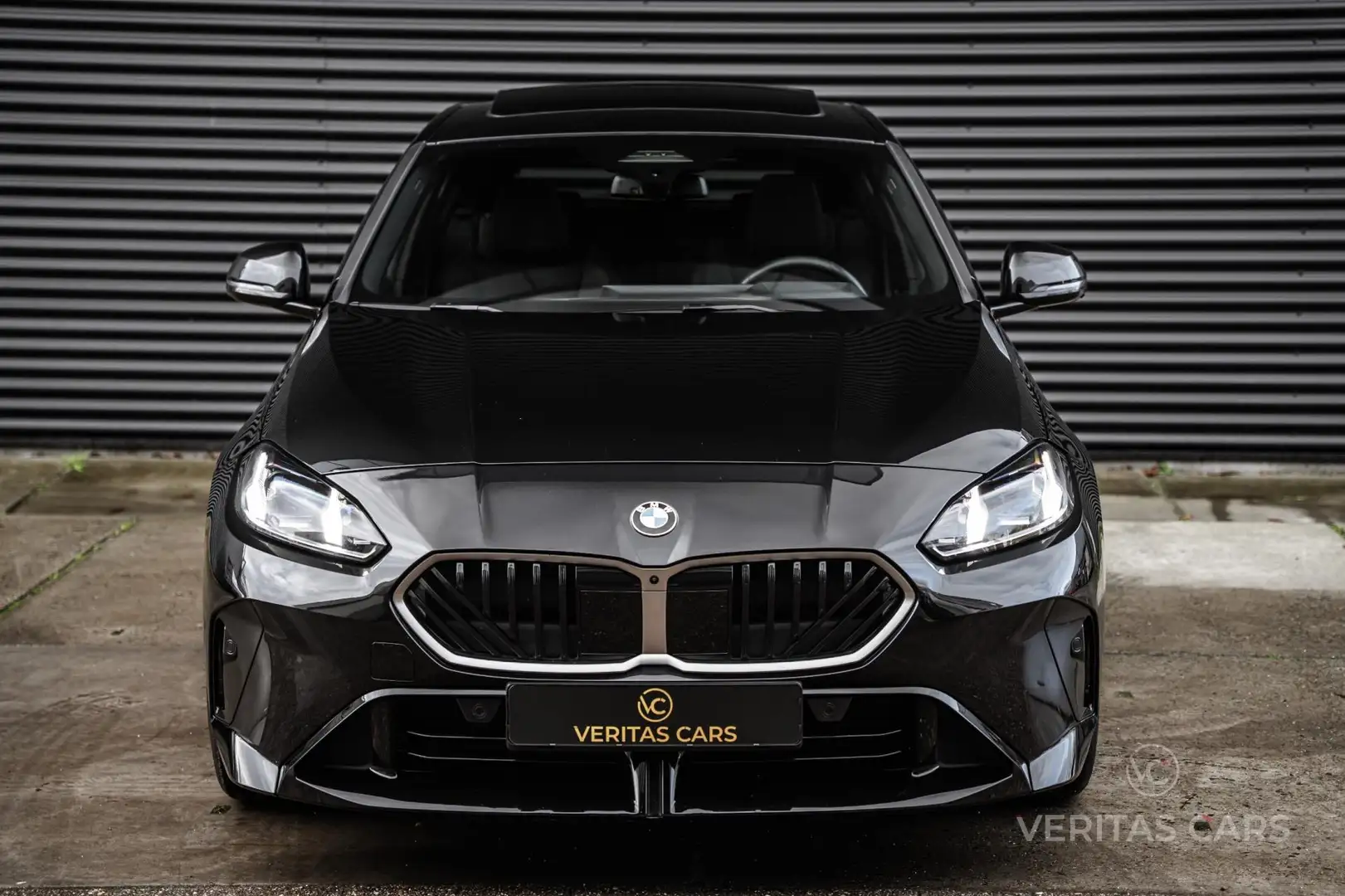 BMW 120 1-serie M Sportpakket 170PK BTW|Pano|360°|HUD|Keyl Zwart - 2