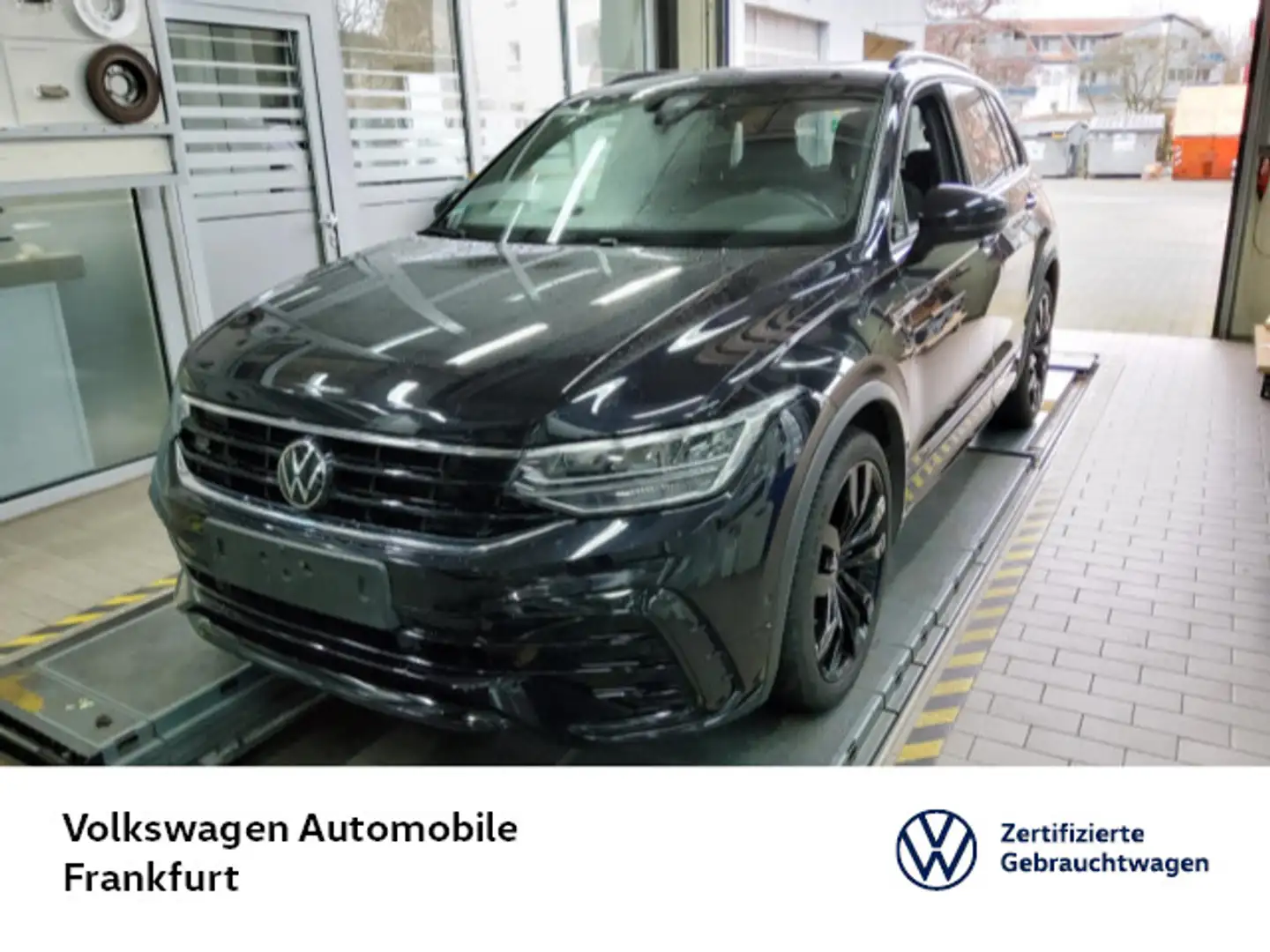 Volkswagen Tiguan 1.5 TSI DSG R-Line Navi Sprachbedienung P Schwarz - 1