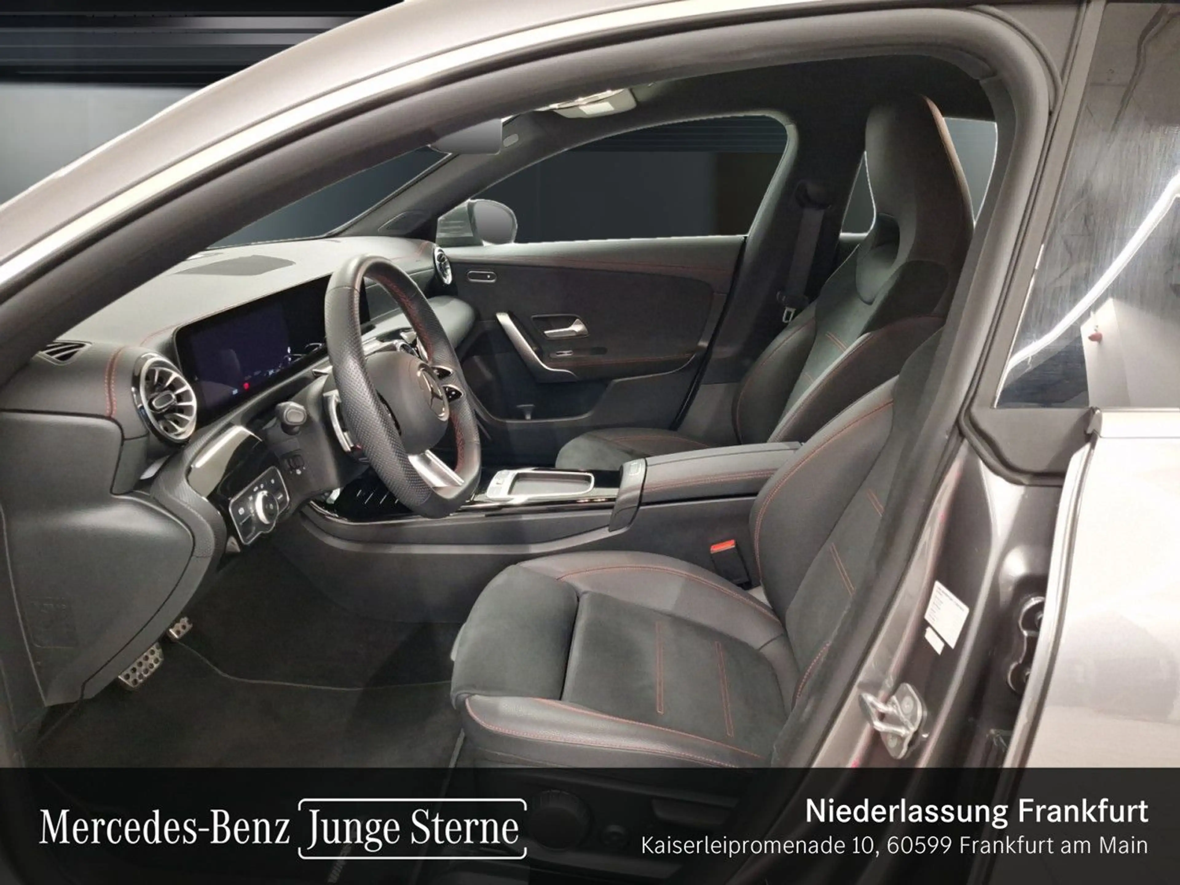 Mercedes-Benz CLA 200 AMG+LED+KAMERA+KEYLESS+7G — photo 8