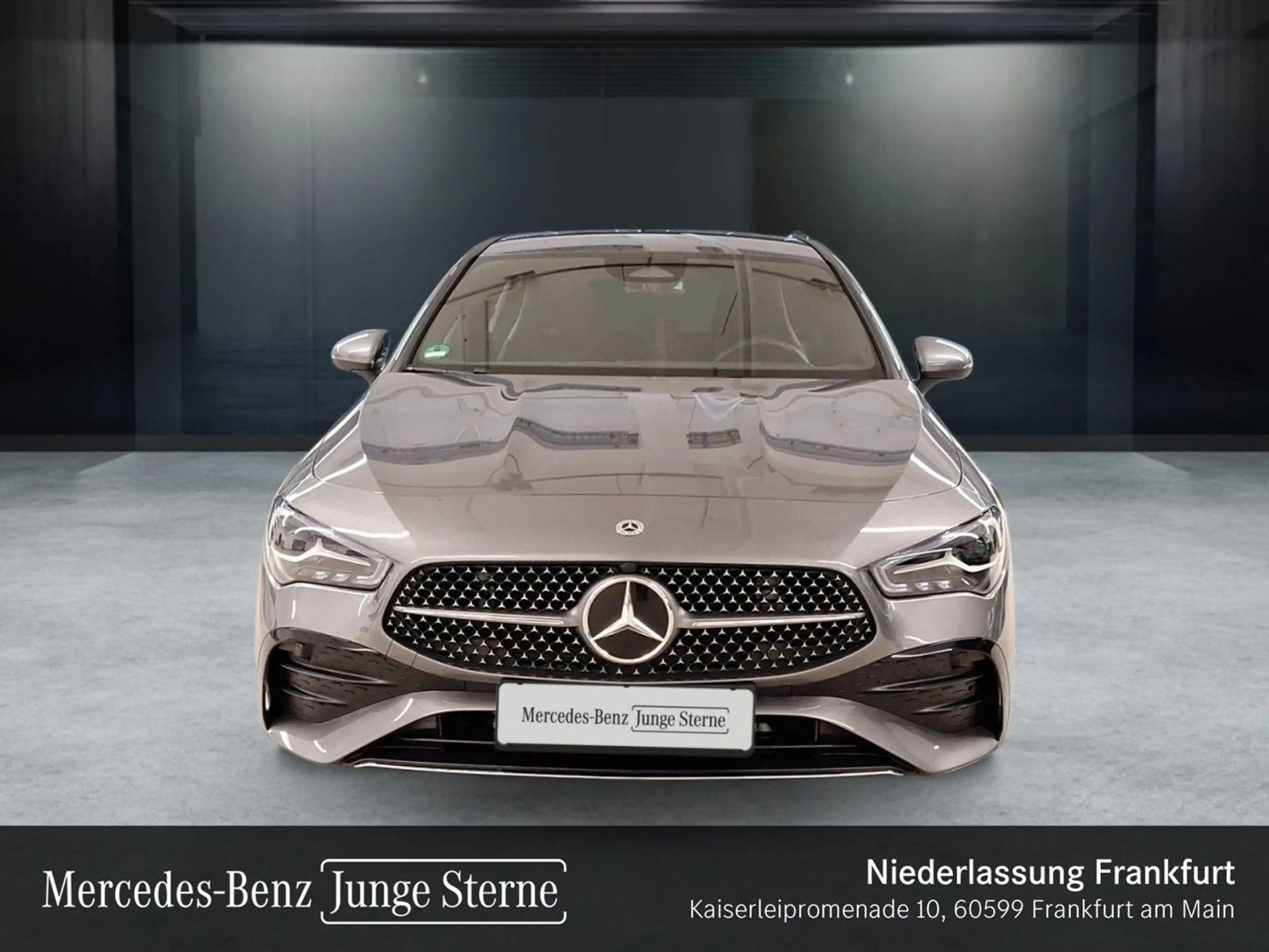 Mercedes-Benz CLA 200 AMG+LED+KAMERA+KEYLESS+7G — photo 3