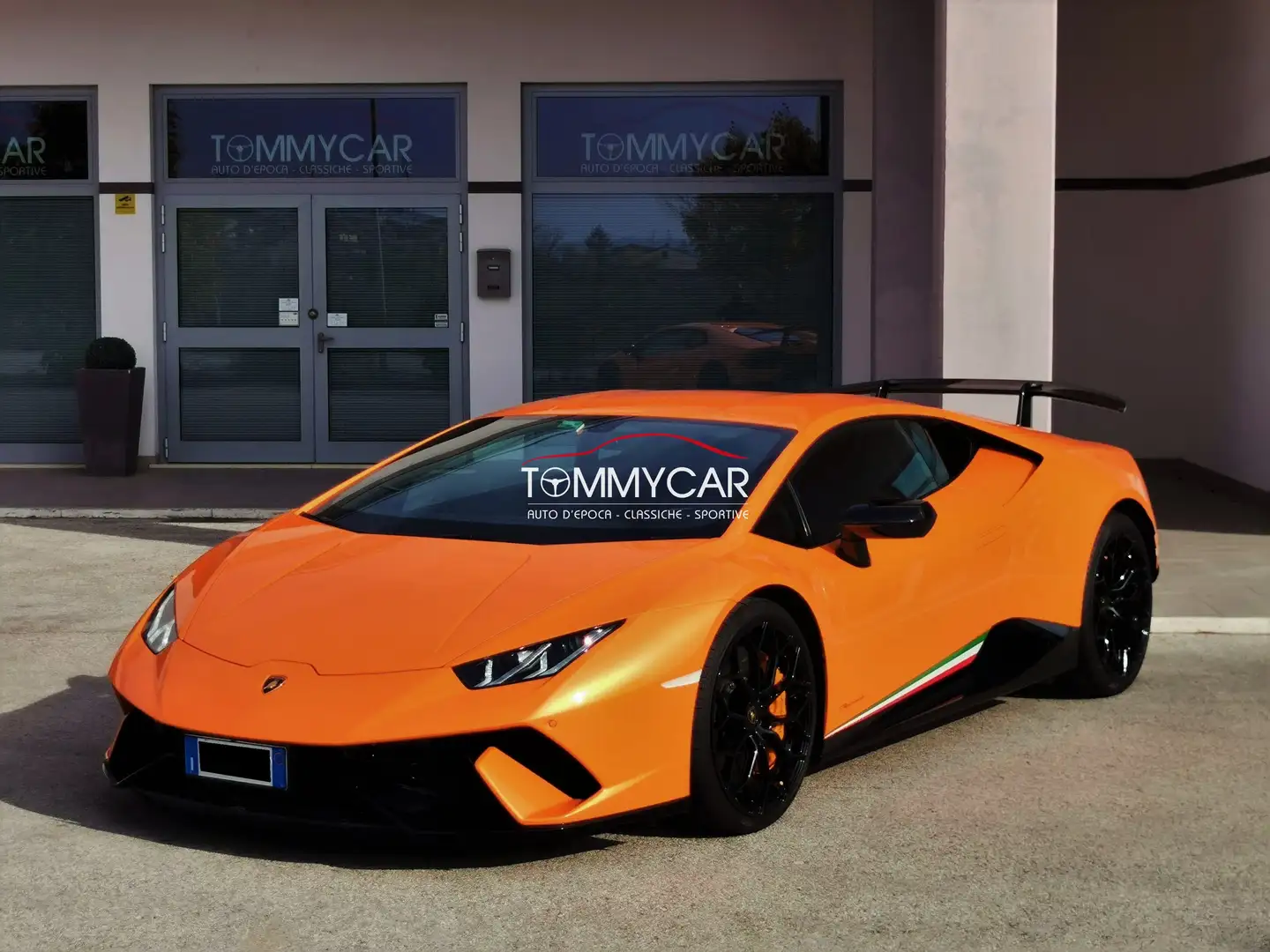Lamborghini Huracán Coupe 5.2 Performante 640 AWD Ufficiale IT Oranje - 1