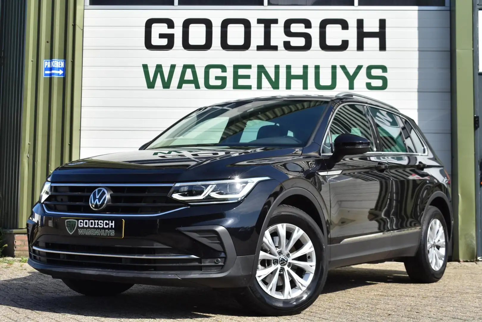 Volkswagen Tiguan 1.5 TSI Life Business | IQ Light | Digital Dash| T Schwarz - 1
