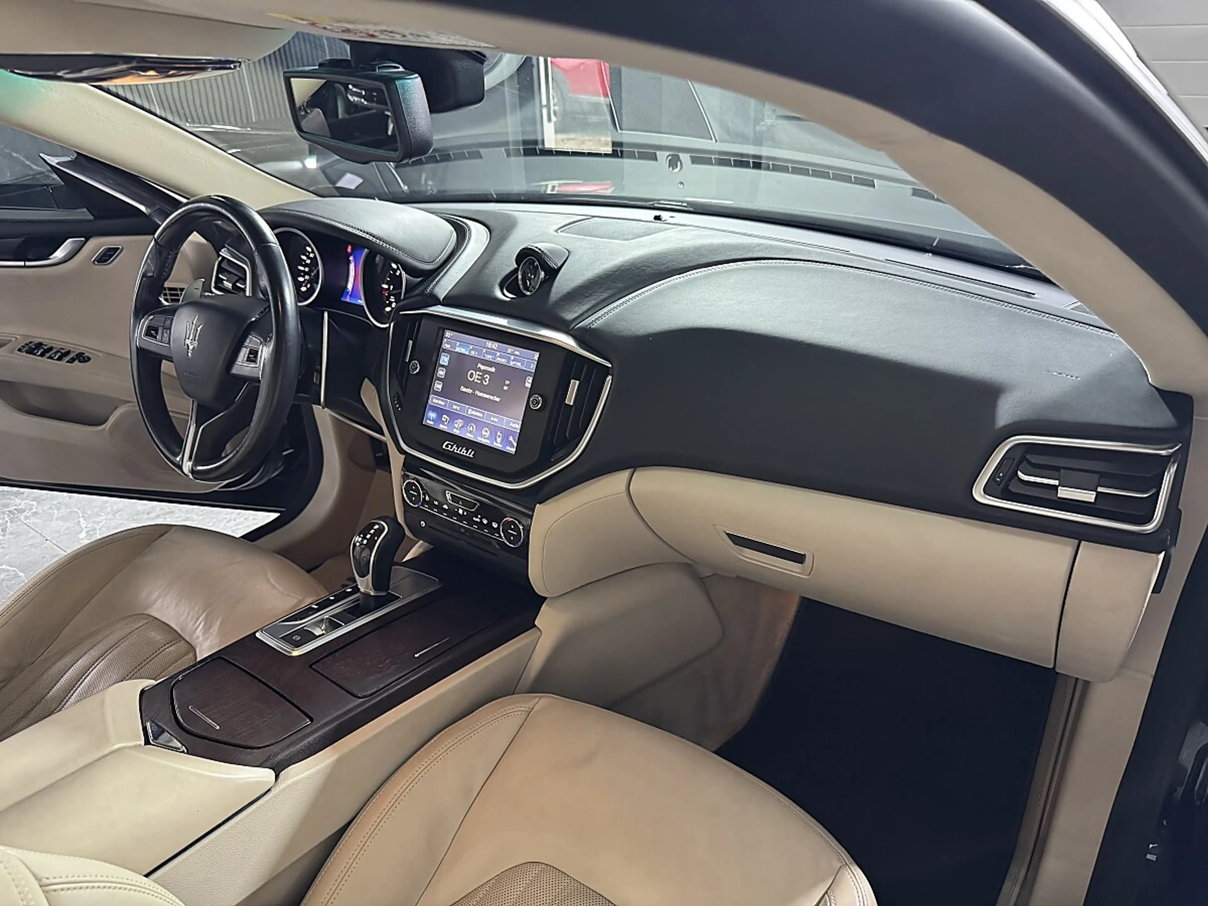 Maserati Ghibli V6 Diesel*1.Besitz*Top-Ausstattung* — photo 12