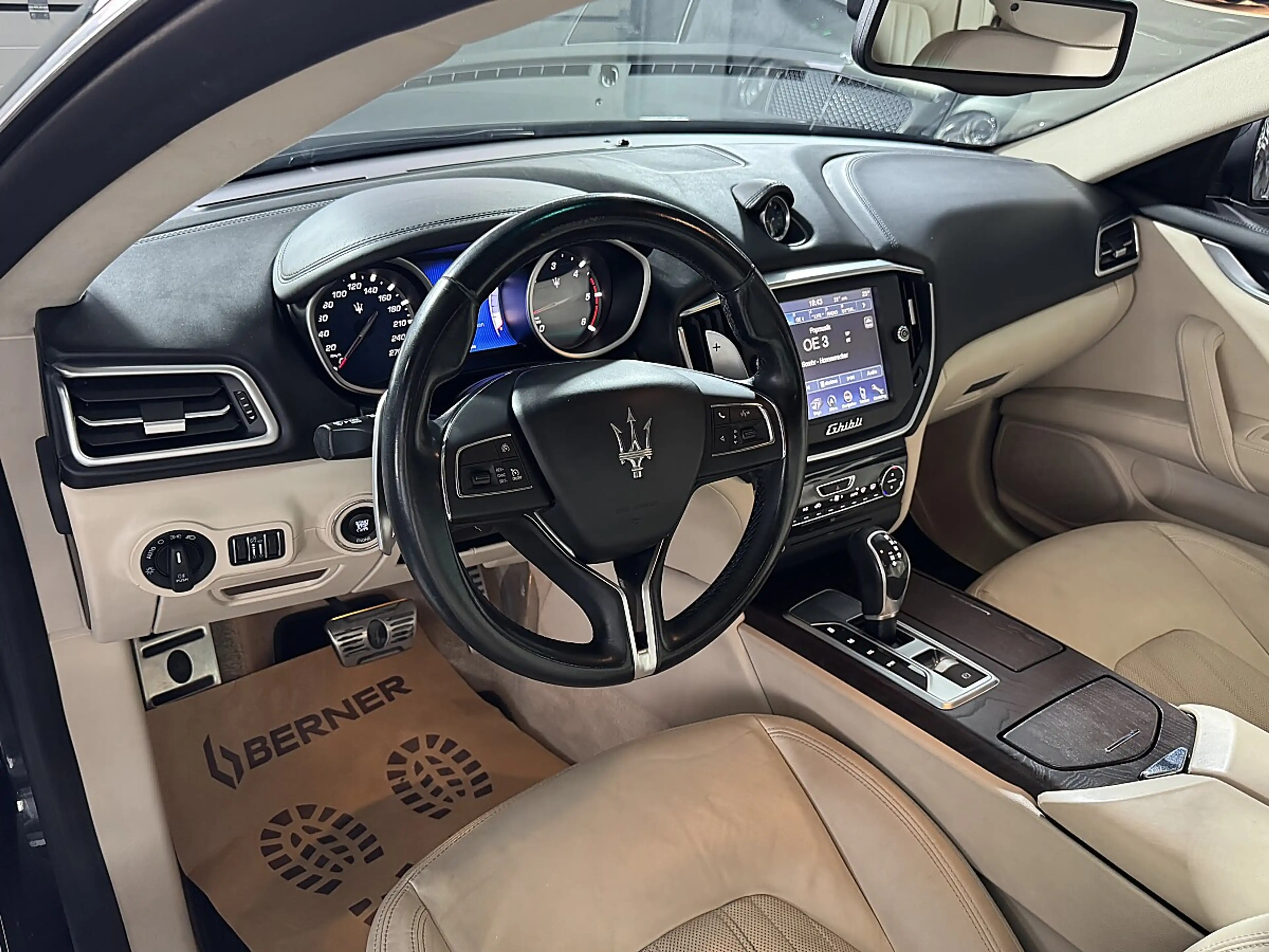 Maserati Ghibli V6 Diesel*1.Besitz*Top-Ausstattung* — photo 10