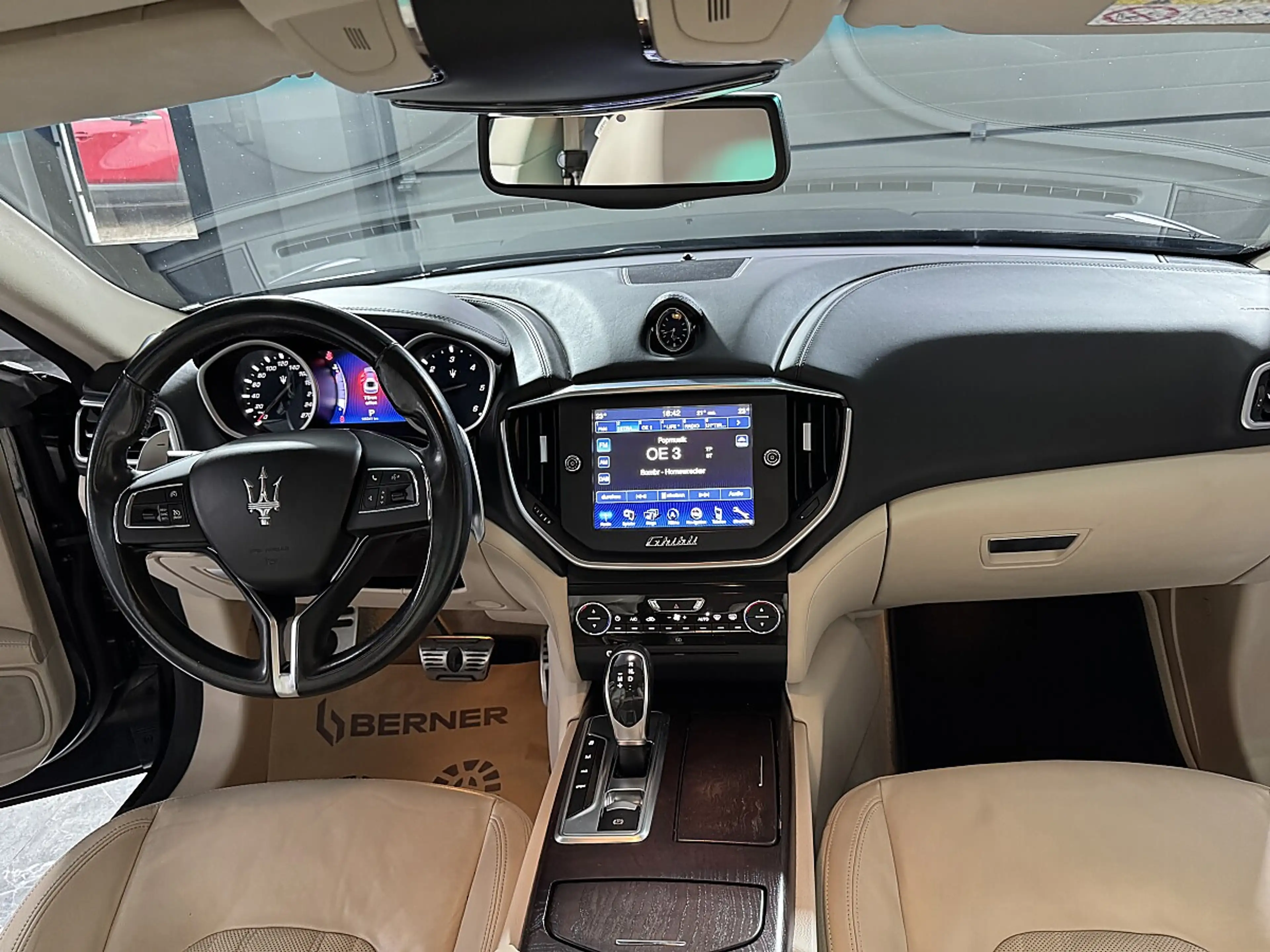 Maserati Ghibli V6 Diesel*1.Besitz*Top-Ausstattung* — photo 11