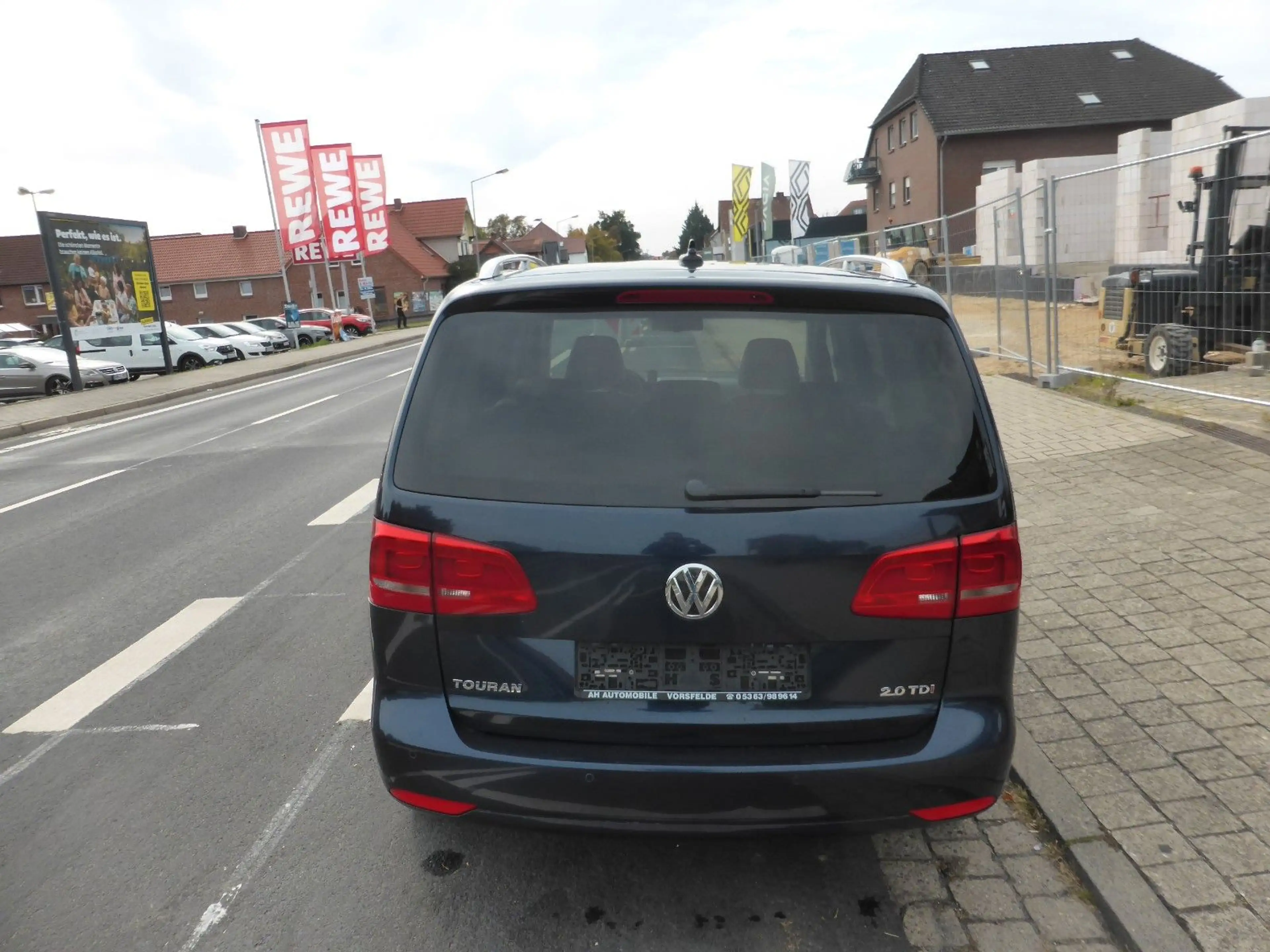 Volkswagen Touran Highline 2.0L TDI, DSG, Leder, NAVI, Xeno — photo 9