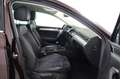 Volkswagen Passat 4MOTION * Navi * LED * Massage Red - thumbnail 20