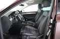 Volkswagen Passat 4MOTION * Navi * LED * Massage Red - thumbnail 19