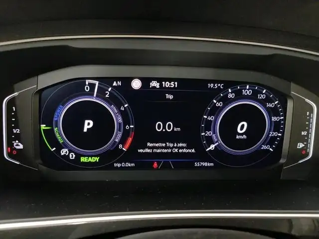 Volkswagen Tiguan view 8