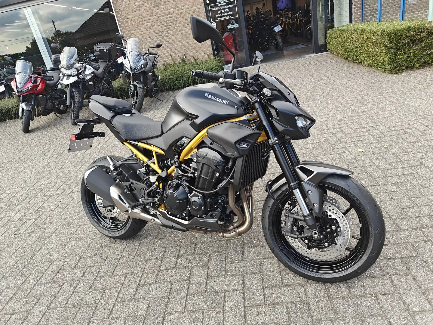 Kawasaki Z 900 model 2026 Zwart - 1