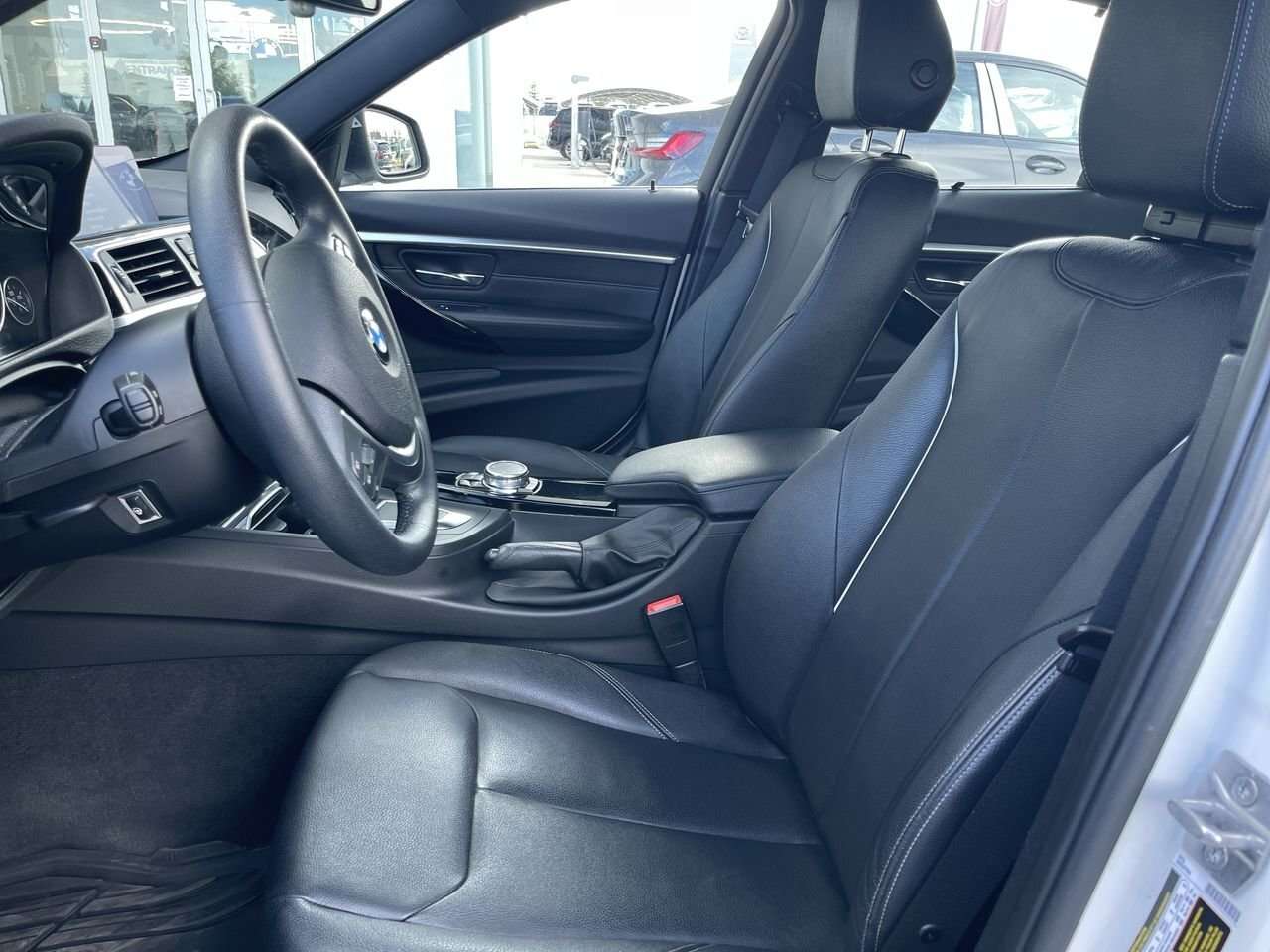 2016 BMW 3 Series 328i xDrive — снимка 1