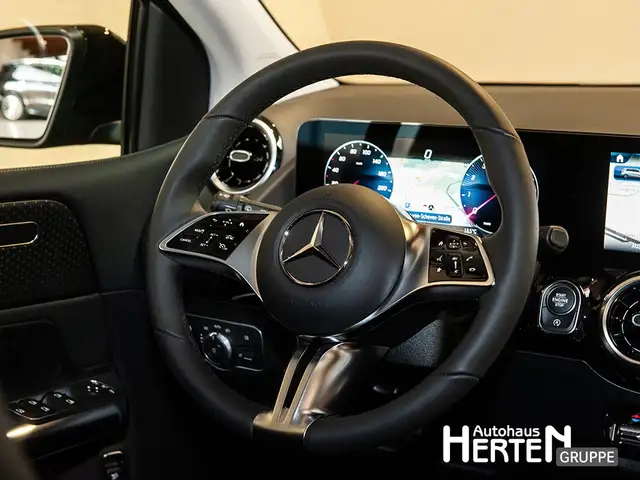 Mercedes-Benz B-Class view 7