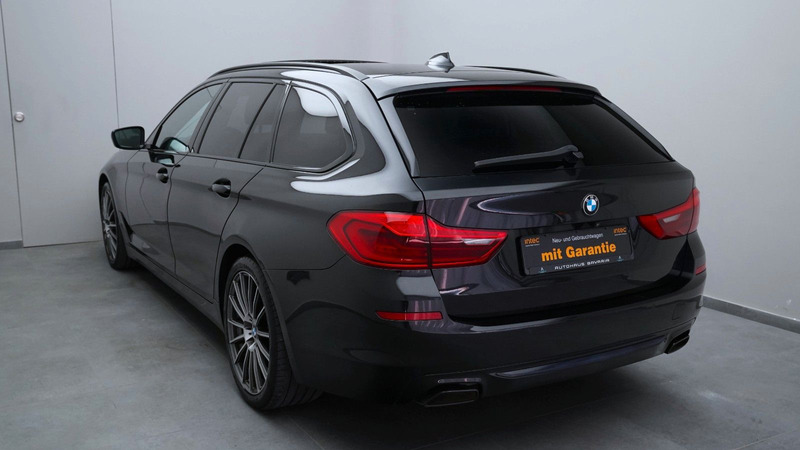 BMW 540 i Touring xDrive Sport Line*AHK*PANO*HUD*ACC* — photo 5
