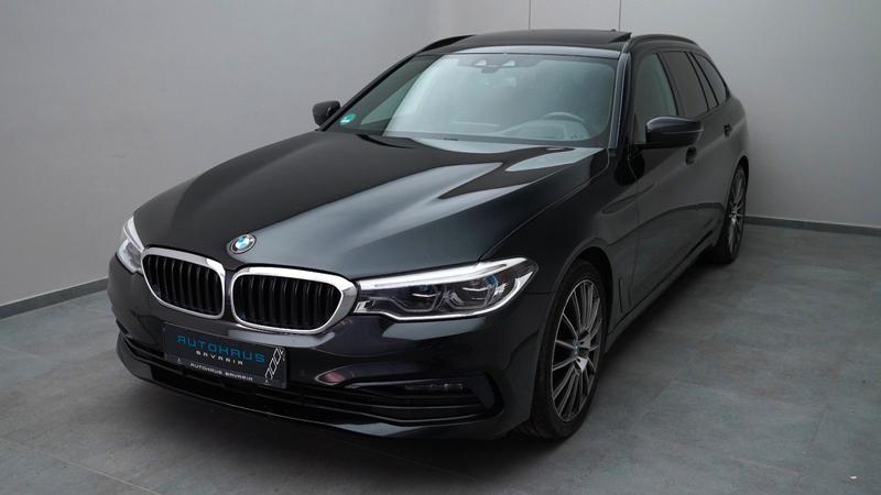BMW 540 i Touring xDrive Sport Line*AHK*PANO*HUD*ACC* — photo 2