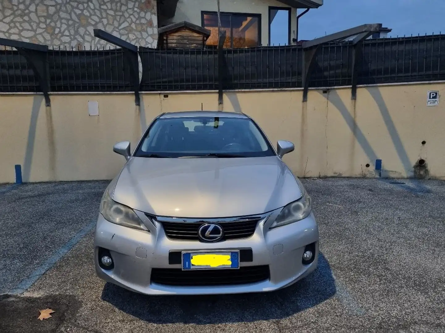 Lexus CT 200h CT 2010 1.8 Executive cvt Gris - 2