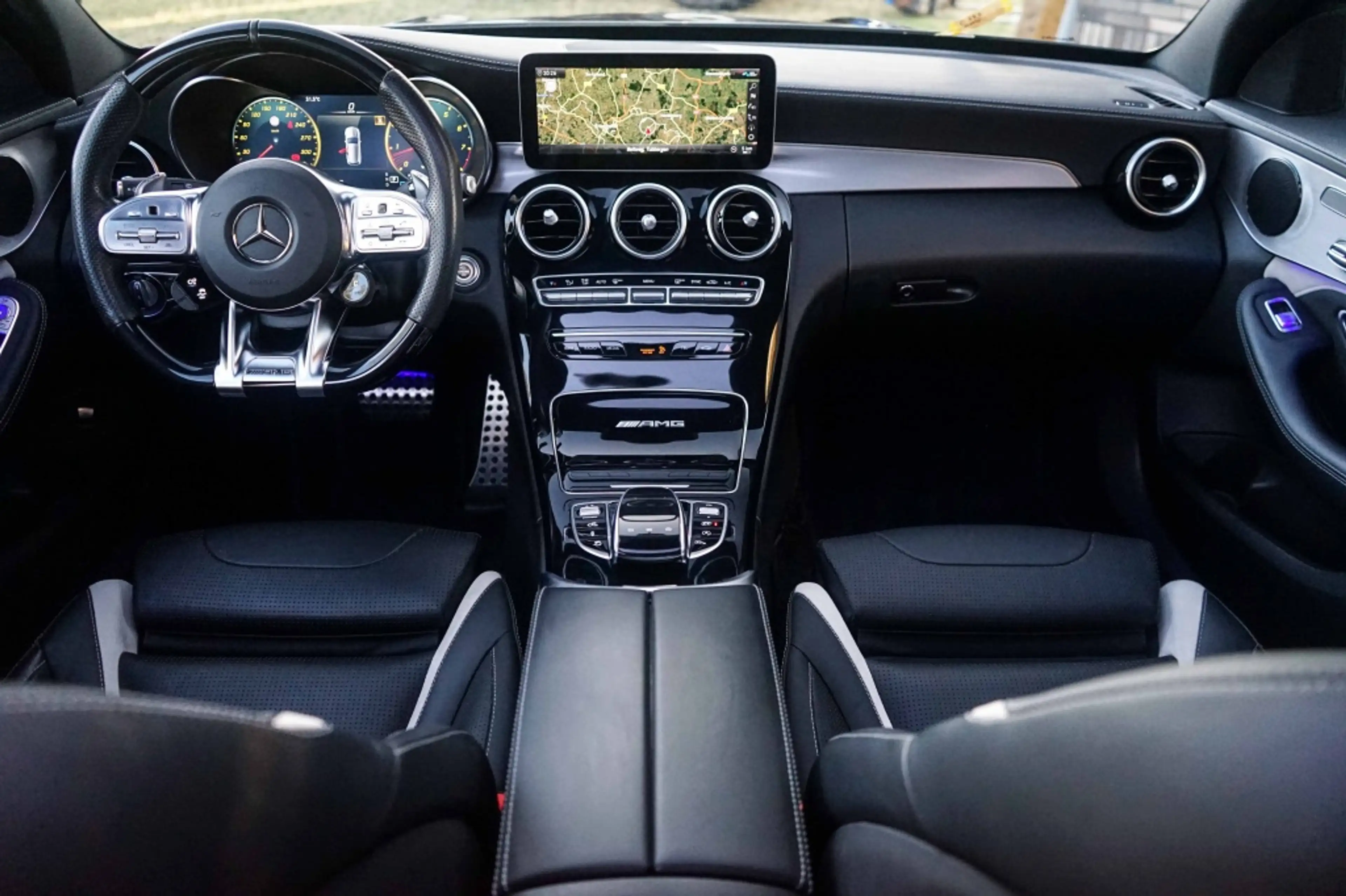 Mercedes-Benz C 63 AMG C63S S Estate Ceramic/Pano/Carbon/Track/510PK/26DK — photo 8